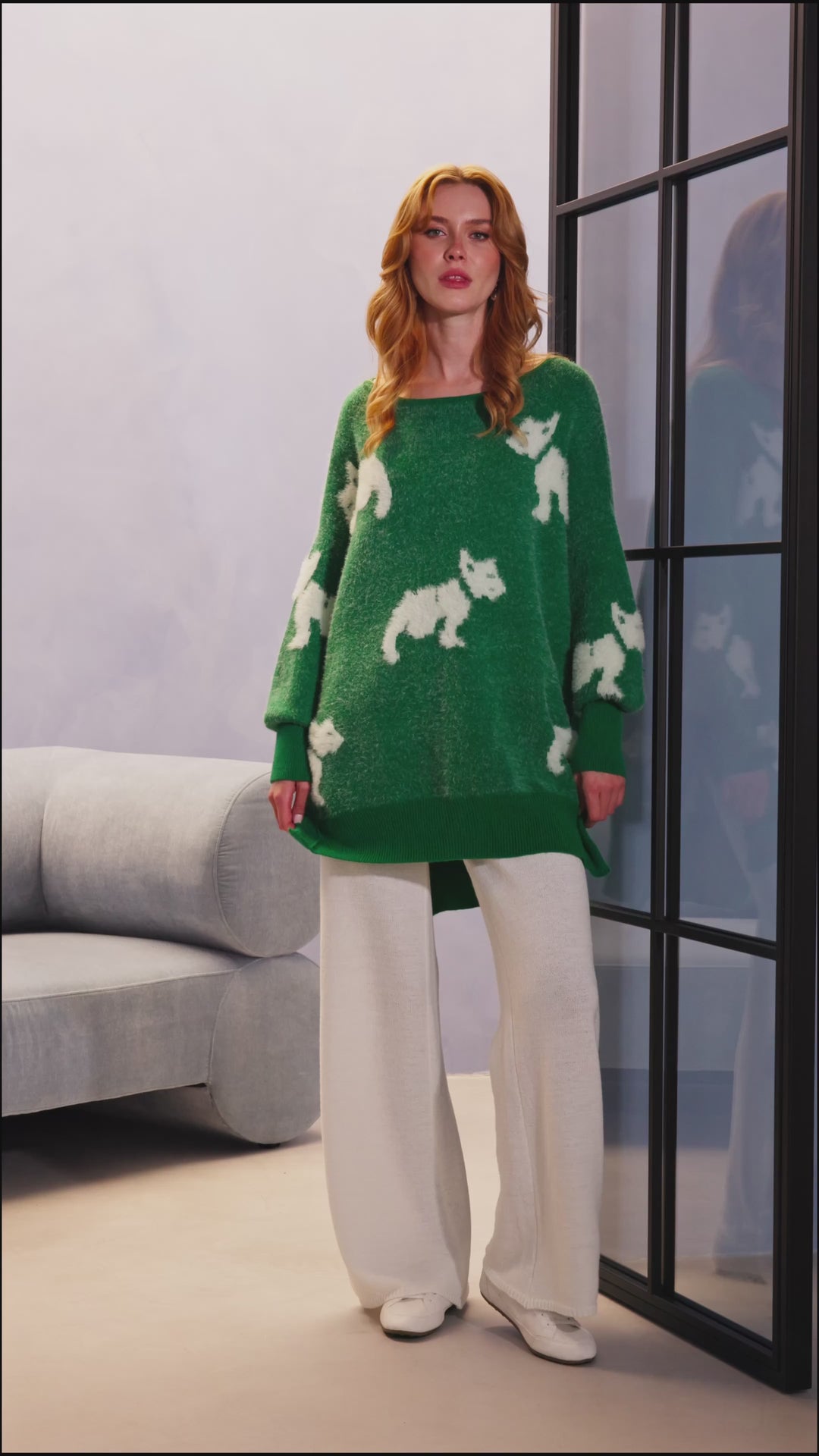 Dog Motif Pullover Sweater