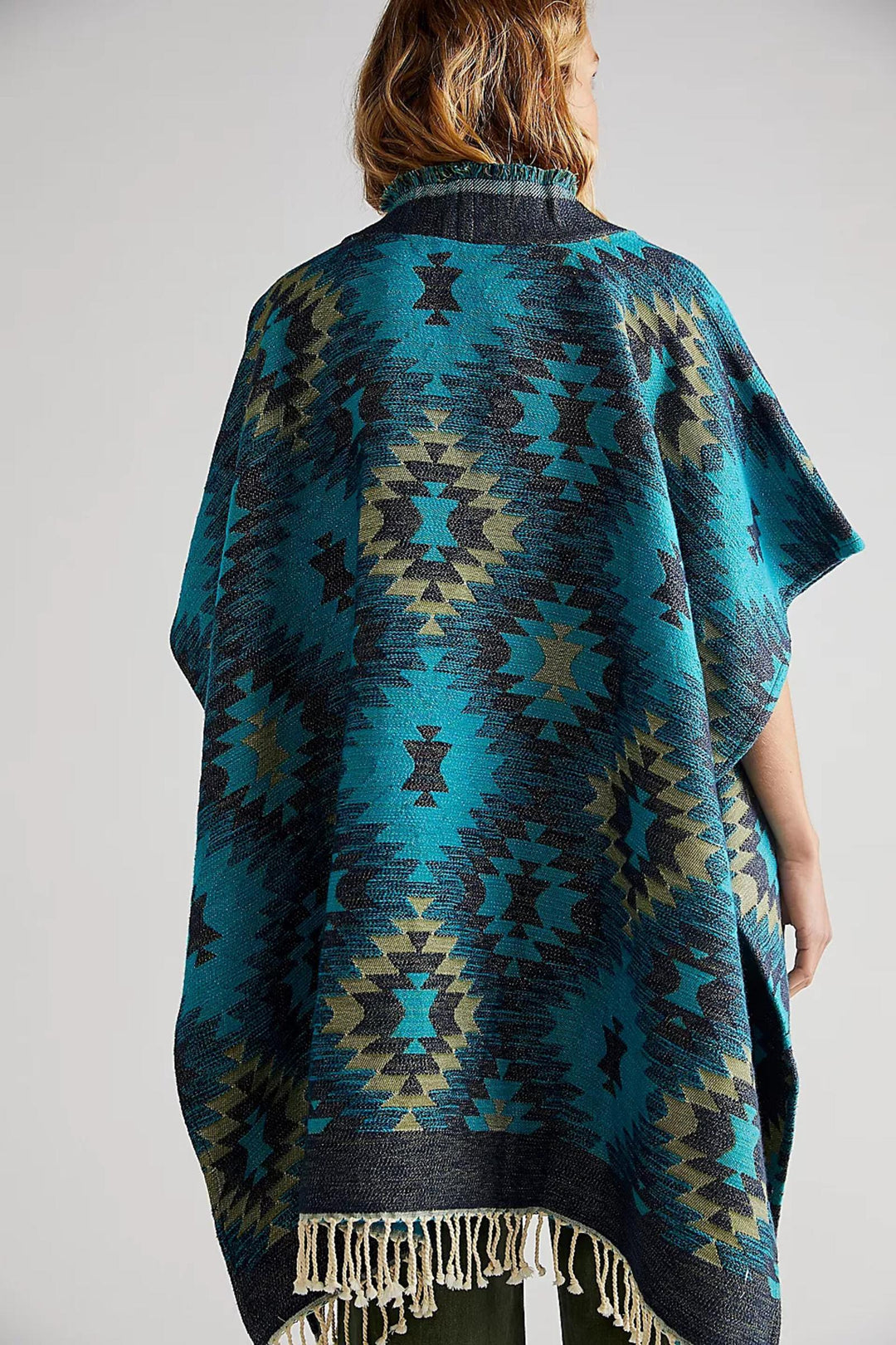 Aztec Ruana Aztec Jacquard Ruana – Saachi Wholesale