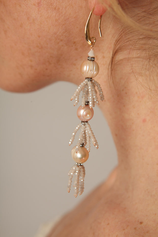 Layered Pearl Tarameen Earring