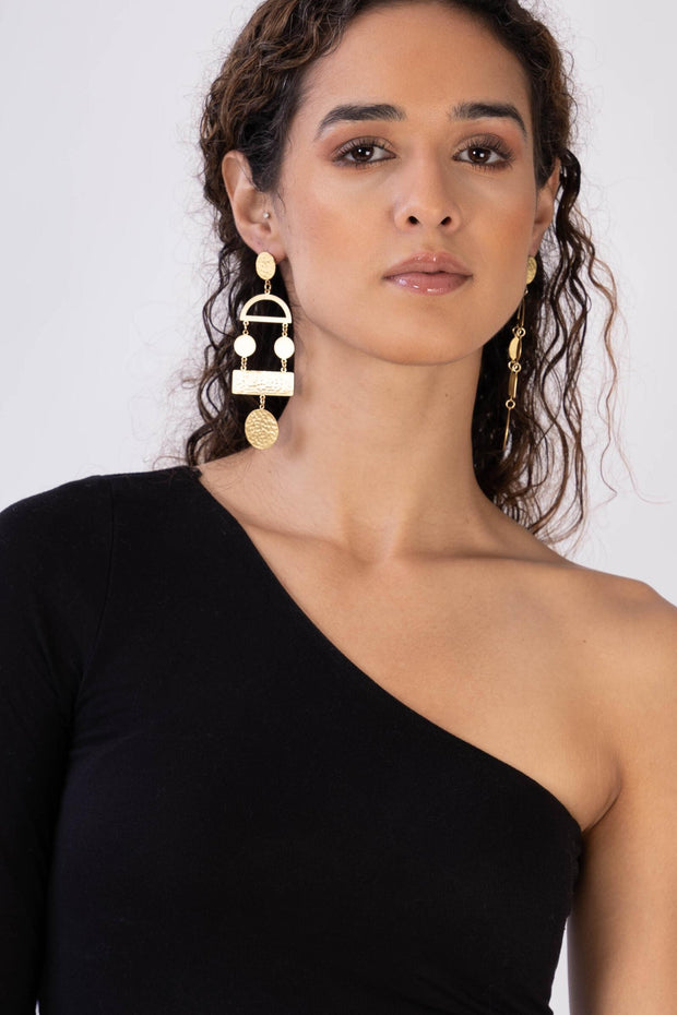 Chloe Hammered Geometric Metal Earring