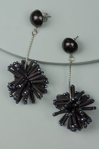 Collic Dangle Earring
