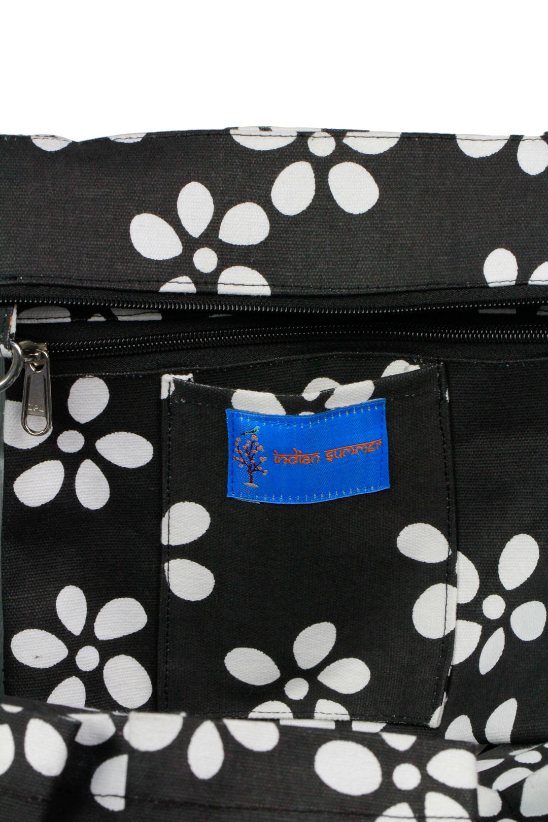 Daisies Weekender Bag