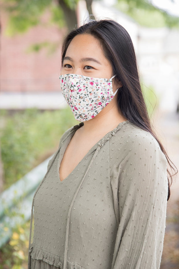 Adjustable Floral Face Mask with Two PM2.5 Filters