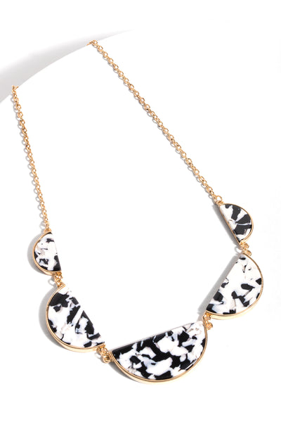 Day Out Necklace