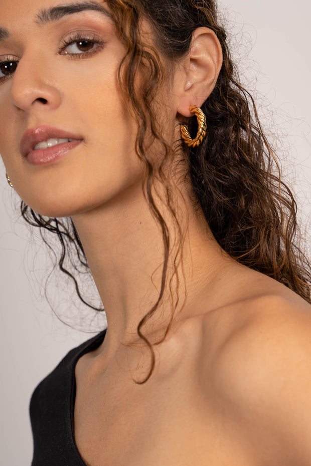Alina Braided Hoop Earring