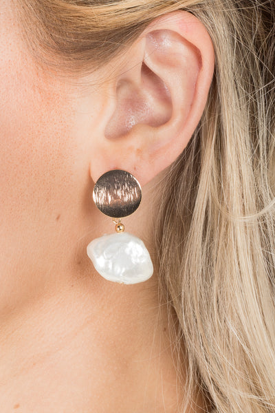 Charlotte Pearl Earring
